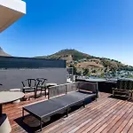 Luxury Studio Apartment With Panoramic Views