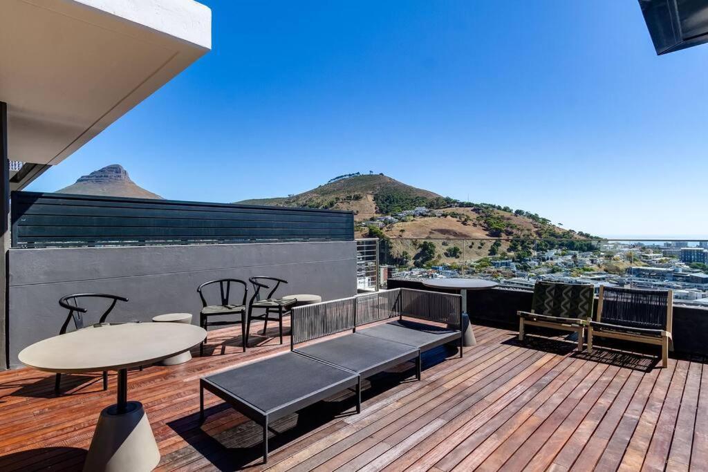 Luxury With Panoramic Views Apartment Cape Town
